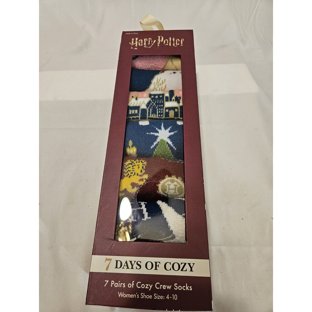 Brand New Sealed  Harry Potter 7 days of Cozy Crew Socks Women's Size 4 - 10